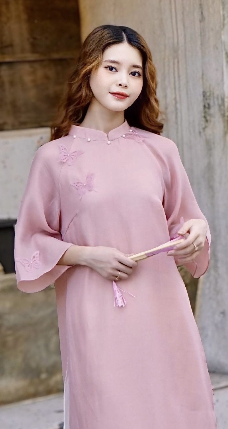 ÁO DÀI  HỒ ĐIỆP FORM SUÔNG