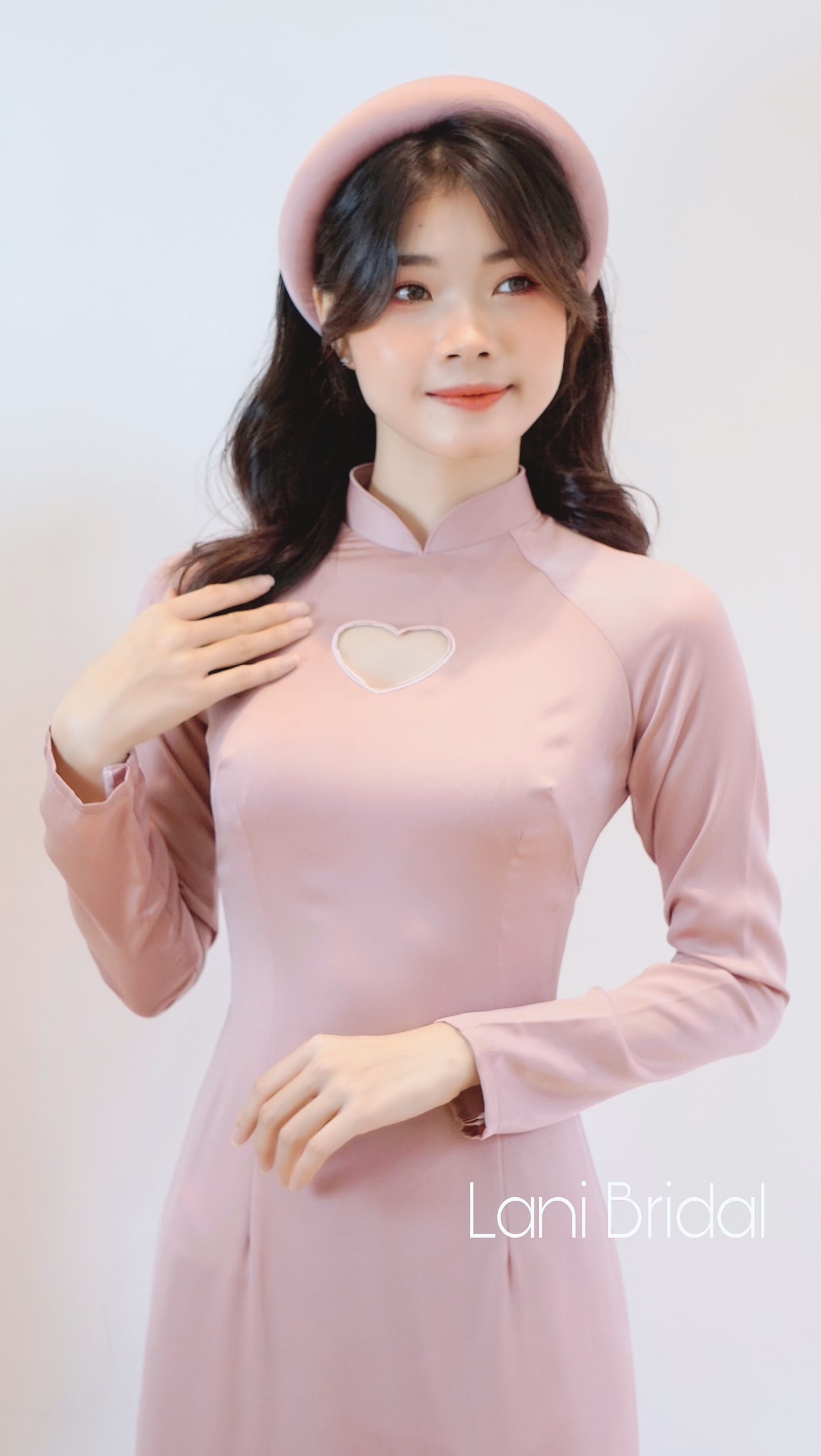 Áo Dài Bưng Quả Pink Love 