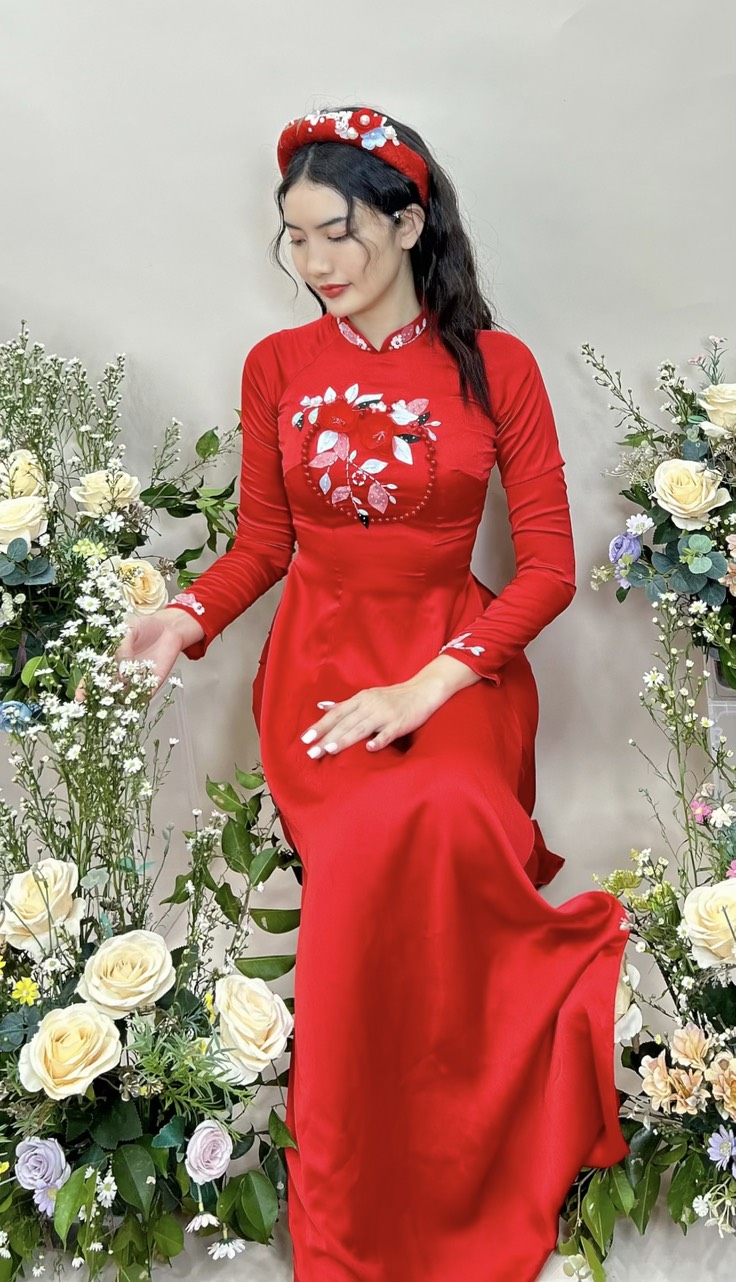 AD LỤA THÊU HOA 