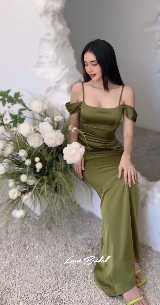 Bridesmaids Olive