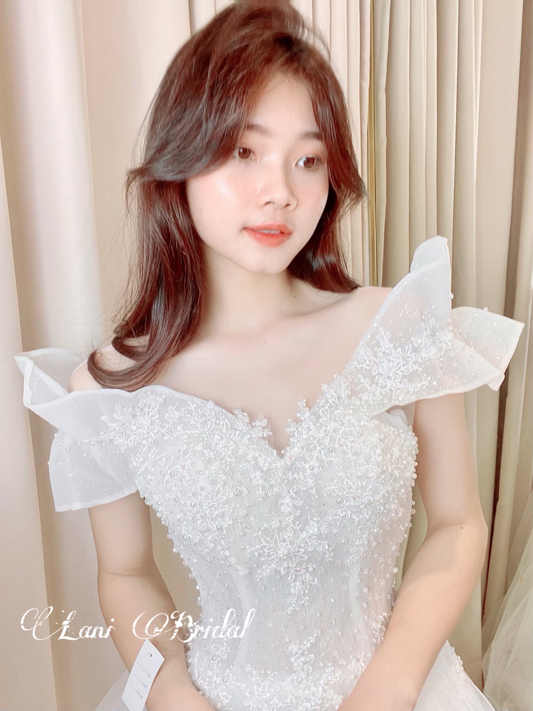 WEDDING DRESS TCT